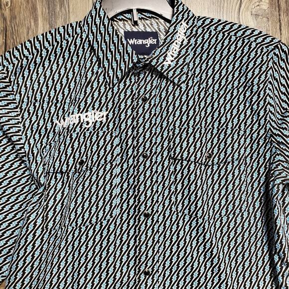 Wrangler Embroidered Snap Black Pearl Button Up Front Closure Size XL Boys - Picture 2 of 13